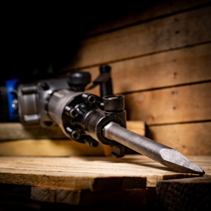 Draper 1700W 18.5kg Breaker 240V