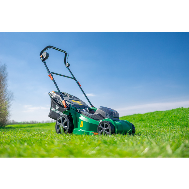Hawksmoor 36V (2 x 18V) 40cm Cordless Brushless Lawnmower 2 x 4.0Ah