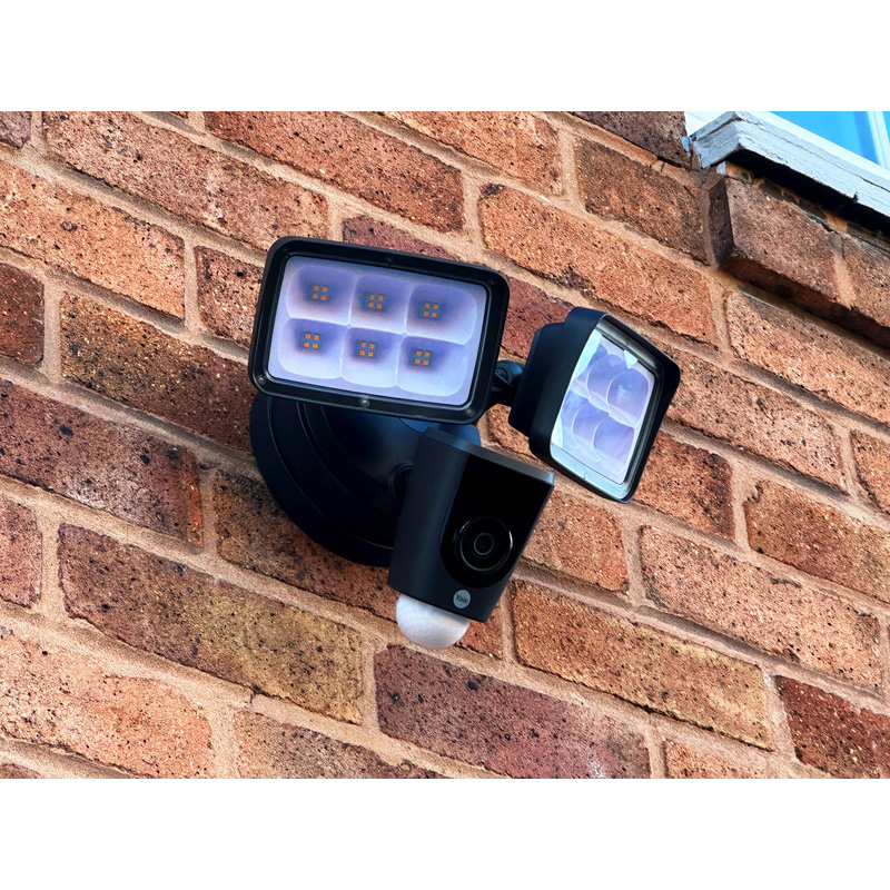 Yale Smart Floodlight Camera