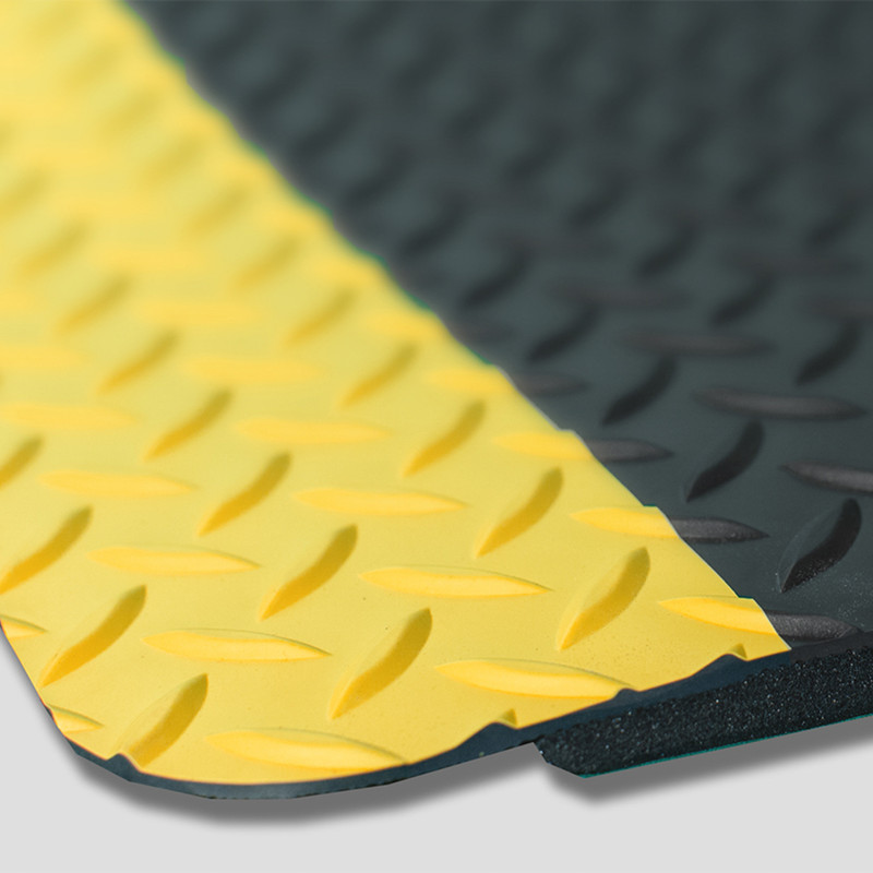 Kumfi Tough Vinyl Anti-Fatigue Mat 1.5m x 0.9m - Black/Yellow
