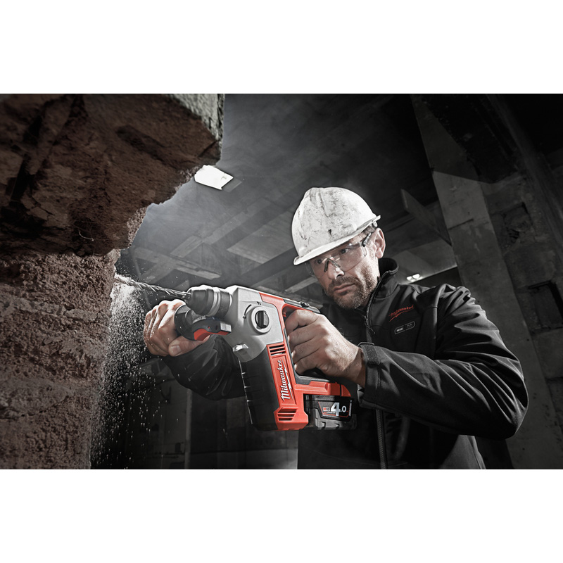 Milwaukee M18 Compact SDS+ 2-mode Rotary Hammer 2 x 4.0Ah