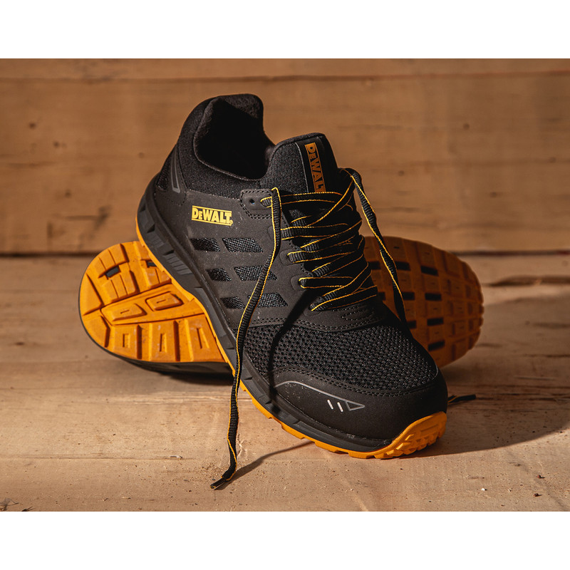 DeWalt Prism Safety Trainers Size 9