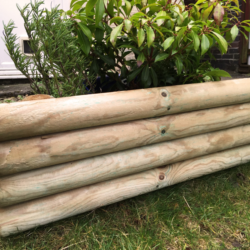 Log Lawn Edge 100 x 23cm