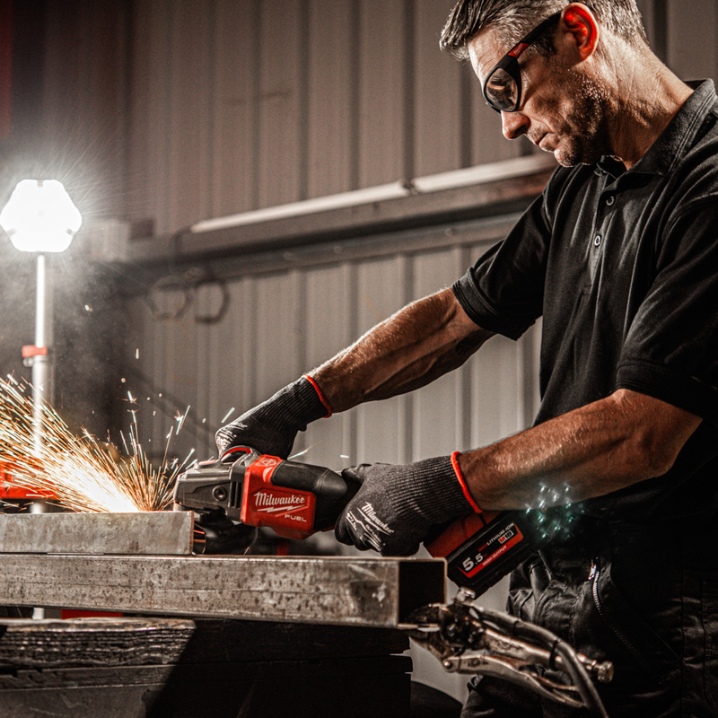 Milwaukee M18SAL-0 Rocket LED Tower Light Body Only