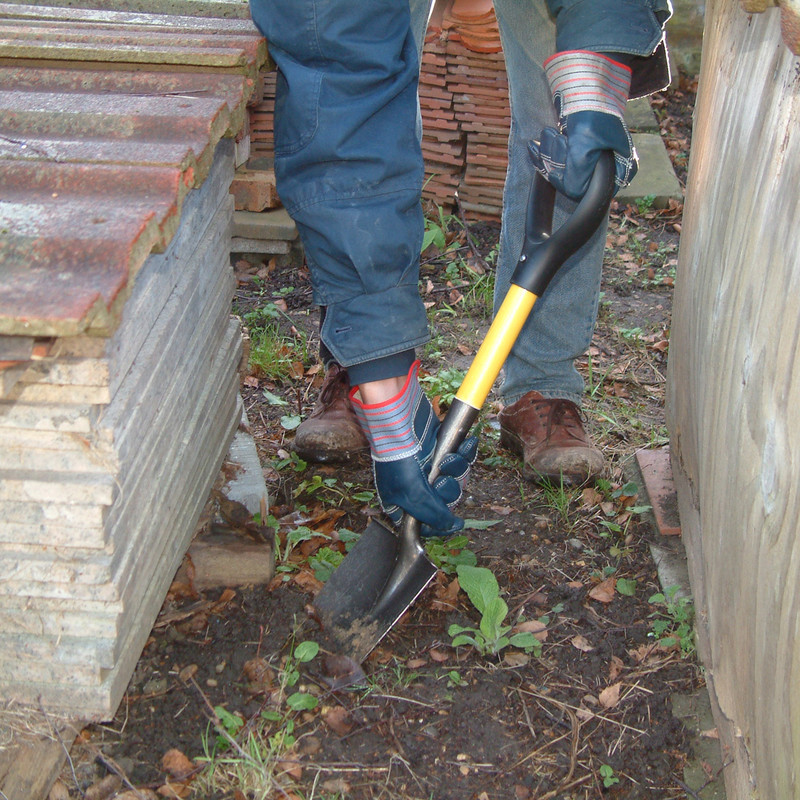 Roughneck Micro Square Shovel 685mm (27")