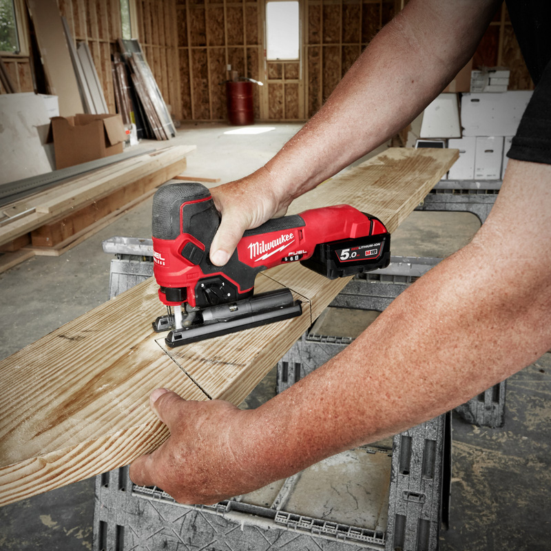 Milwaukee M18 FUEL Bodygrip Jigsaw 2 x 5.0Ah