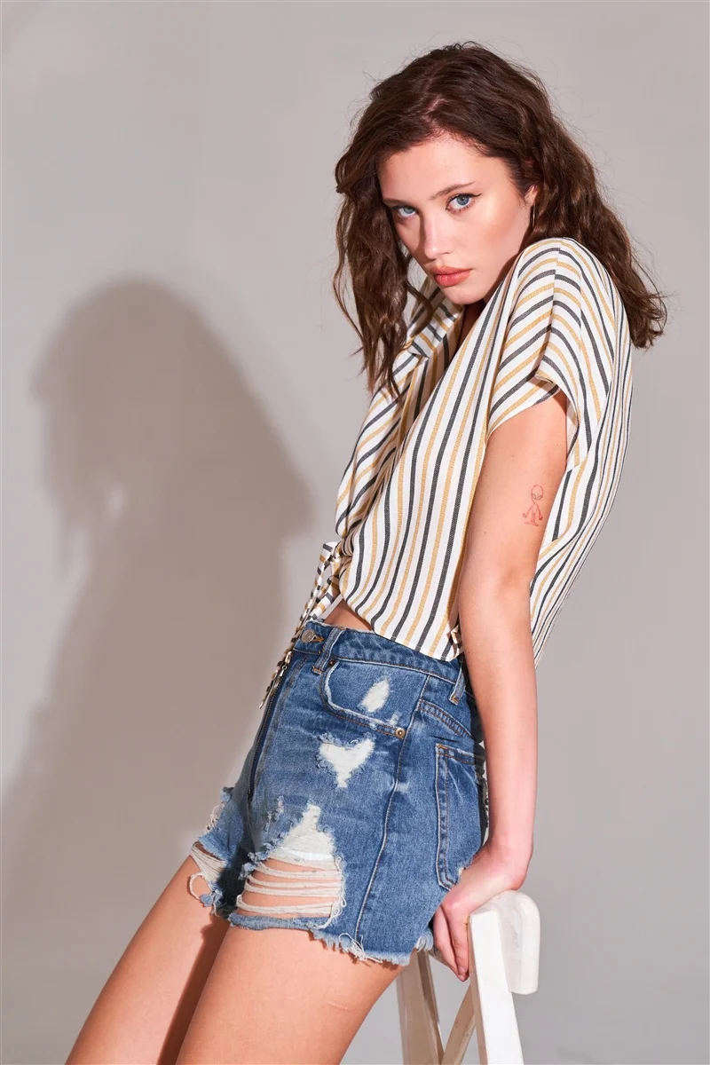 Ripped High-waist Front Zip-up Raw Hem Detail Distressed Mini Shorts - WSBYTLP
