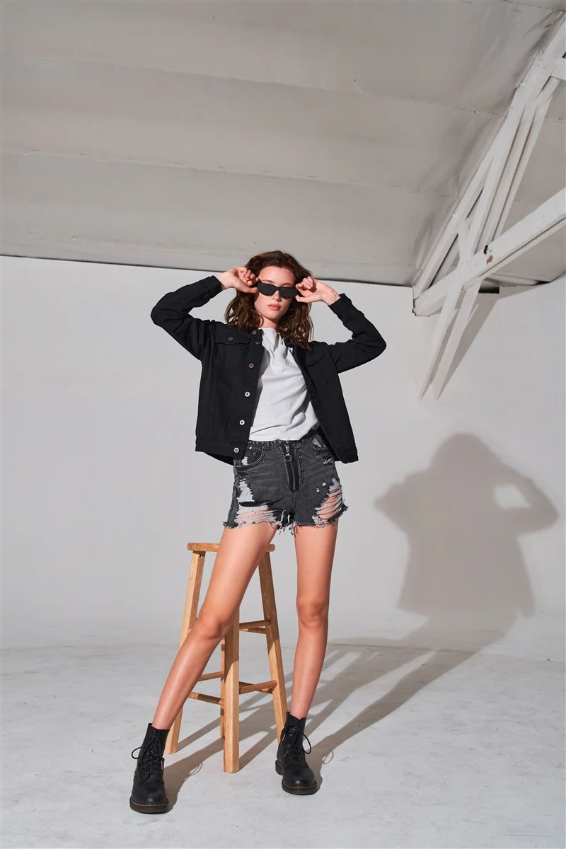 Ripped High-waist Front Zip-up Raw Hem Detail Distressed Mini Shorts - WSBYTLP