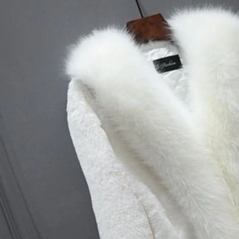 Women's Fox Fur Coat - SCFUDI