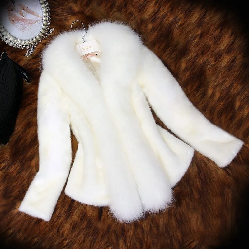 Women's Fox Fur Coat - SCFUDI