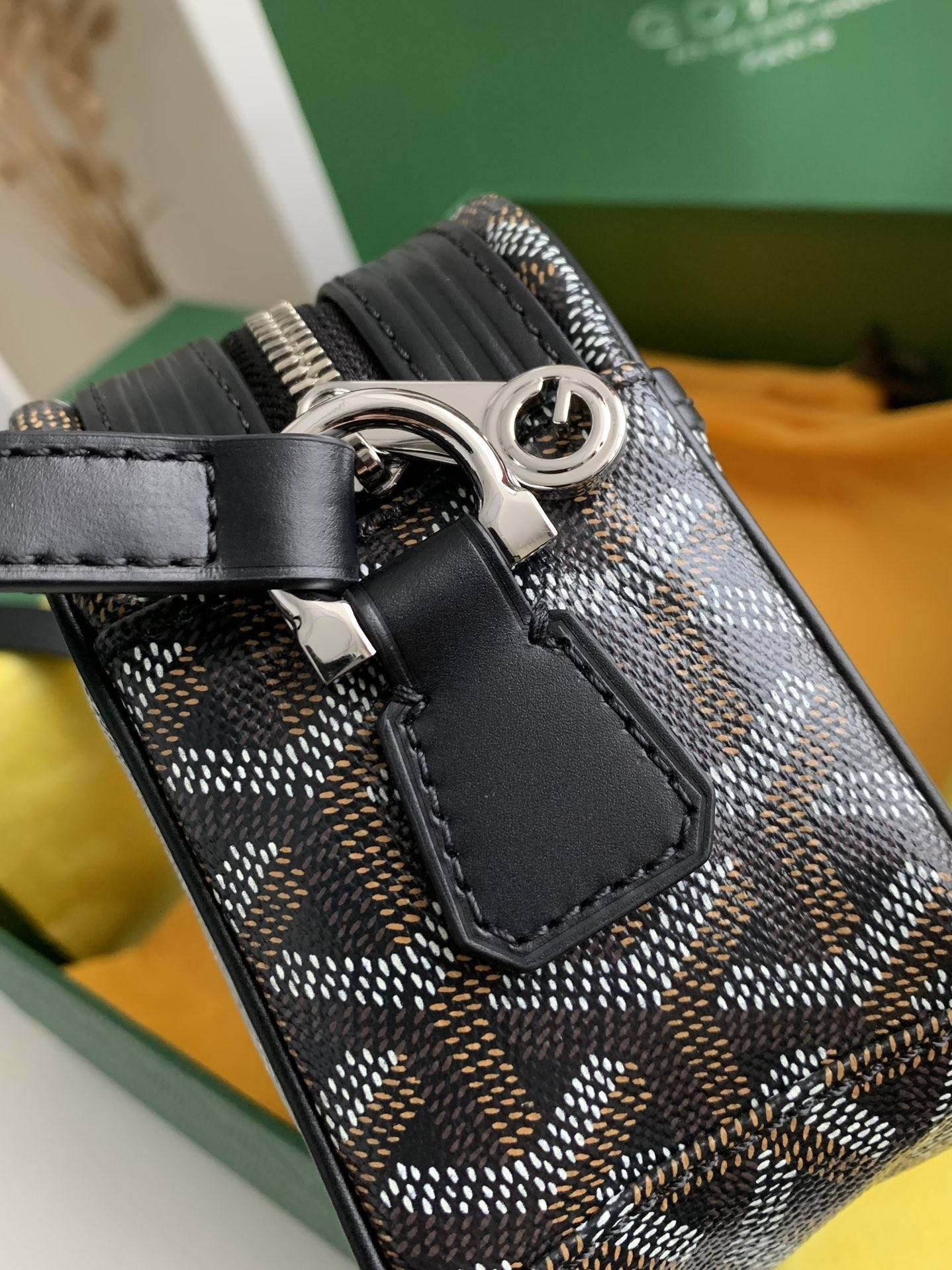 Goyard 2023 New Cap Vest Camera Bag Size: 22 * 13 * 6.5cm