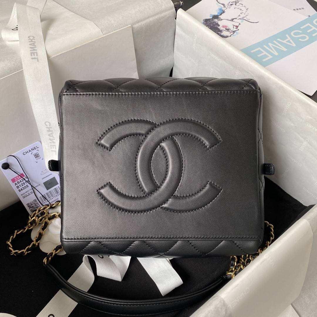 CH*EL23A Premium Handmade Sheepskin Portable Lunch Box Bag AS4201, Top Quality Size: 17 * 21 * 5.