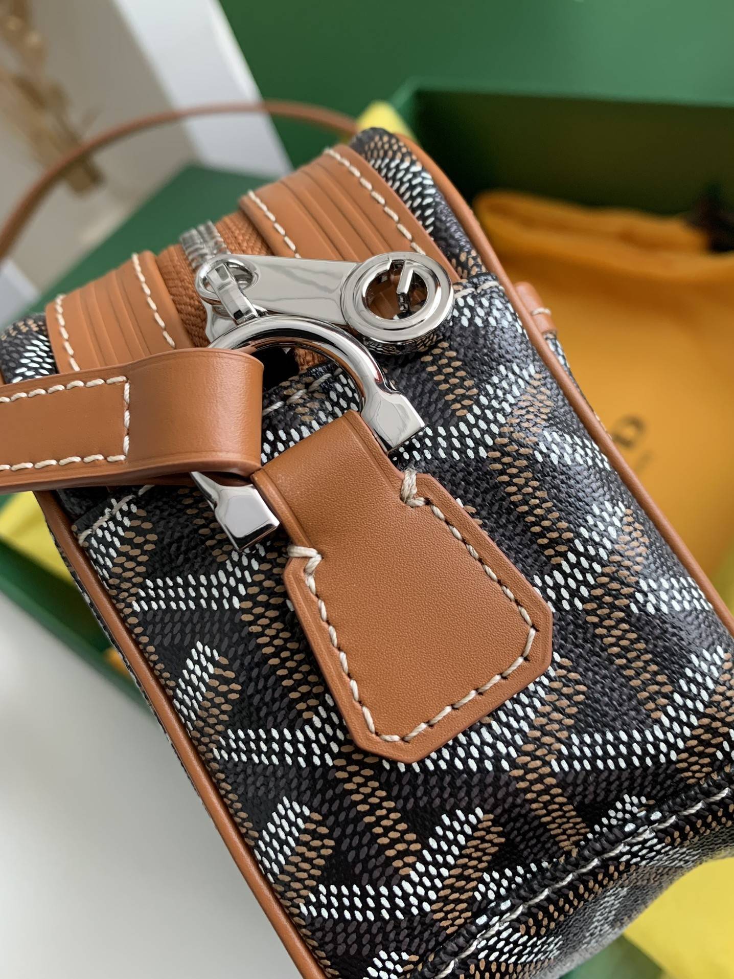Goyard 2023 New Cap Vest Camera Bag Size: 22 * 13 * 6.5cm