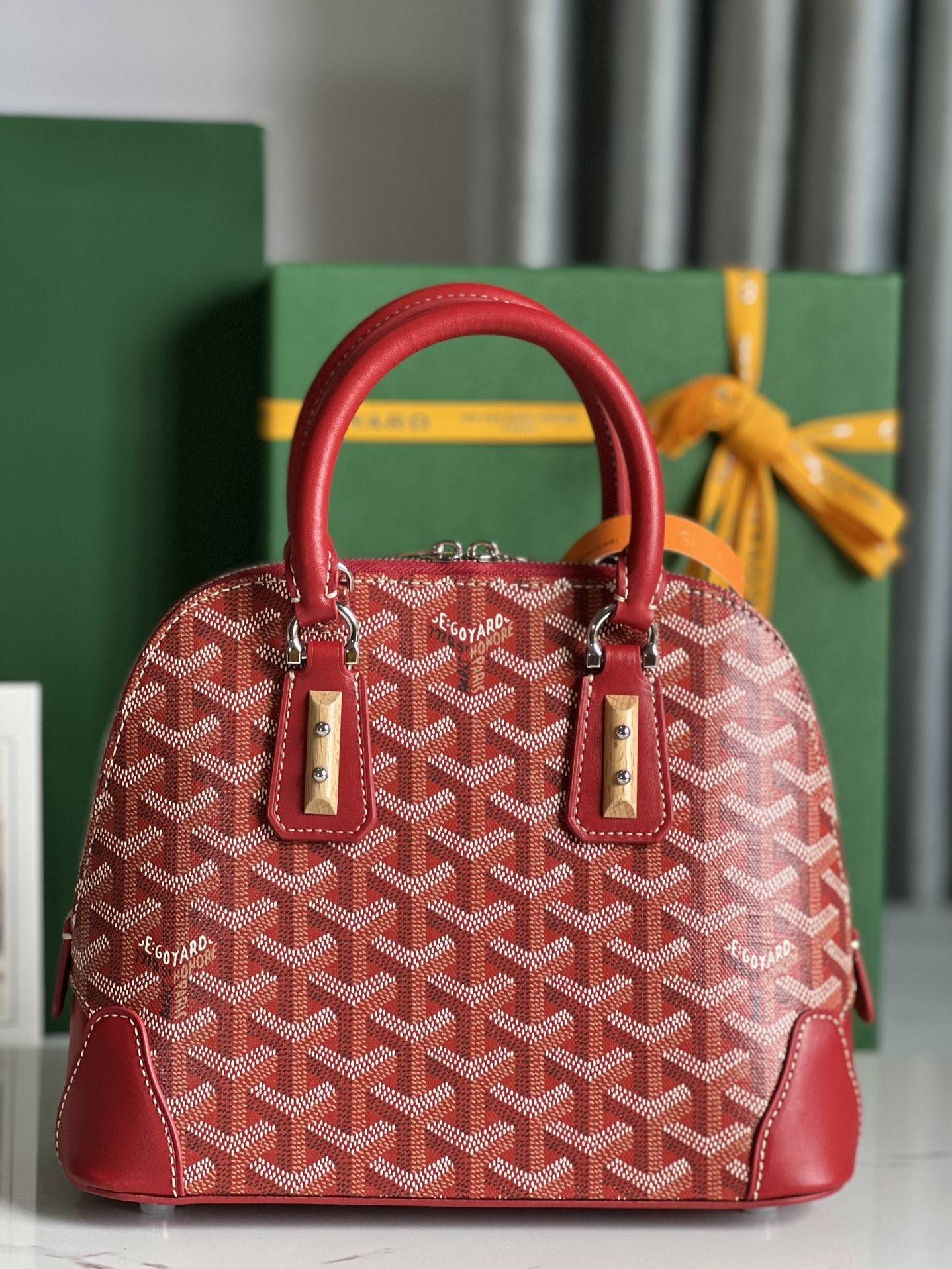 Goyard Vend?me Shell Bag, Top Quality Size: 23 * 18.5 * 10cm ?