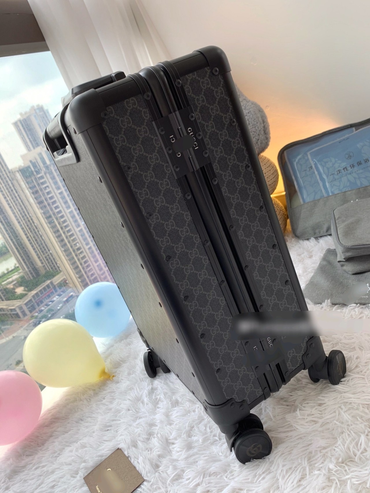 GUCCI Luggage/Trolley Case Vintage Size 20 Inch