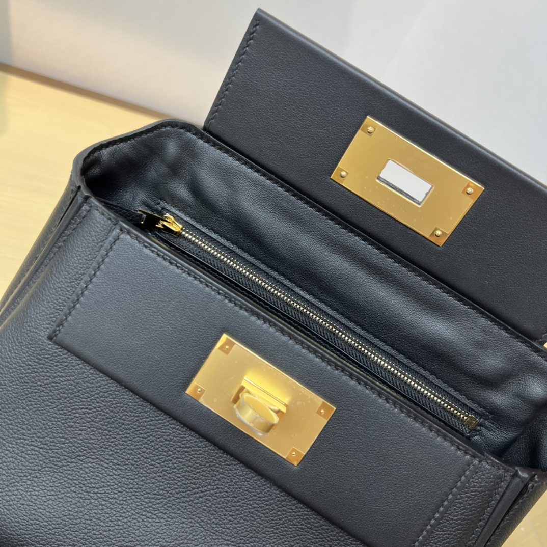 Hermès new Kelly2424mini handmade glacier white evercolor Swift leather size: 21cm
