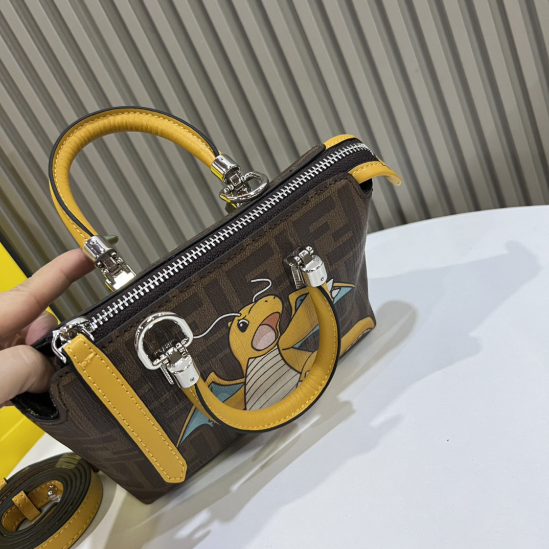 Fendi Mini ByThe Way Mini Bag Model: 6013 Size 17x18x8cm