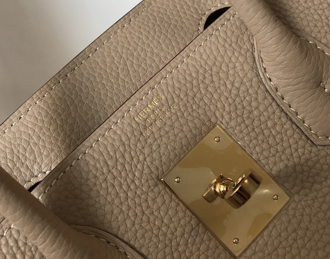 Hermès Bɪʀᴋɪɴ Trench coat grey platinum bag size: 25cm
