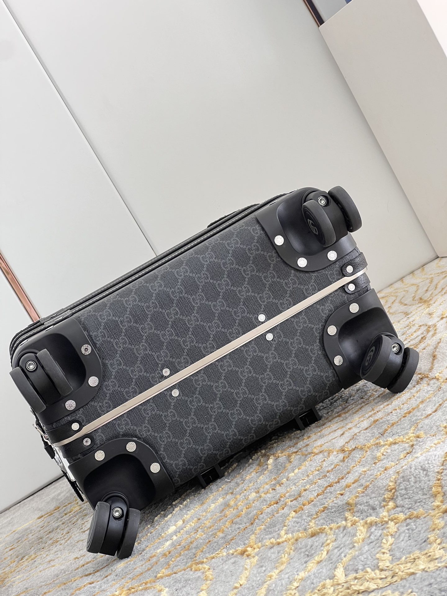 GUCCI suitcase/trolley case F902 retro size 20 inches