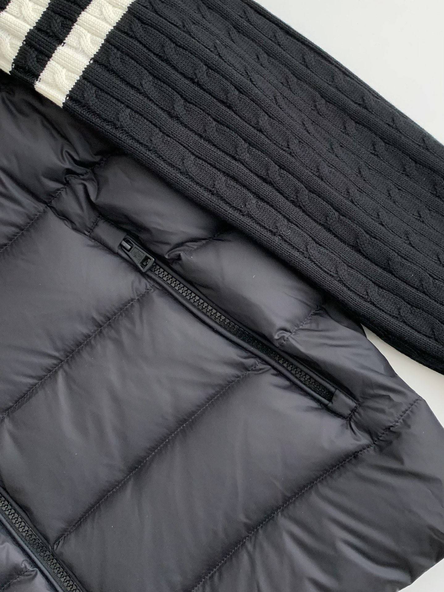 Moncler Short  men's down jacket