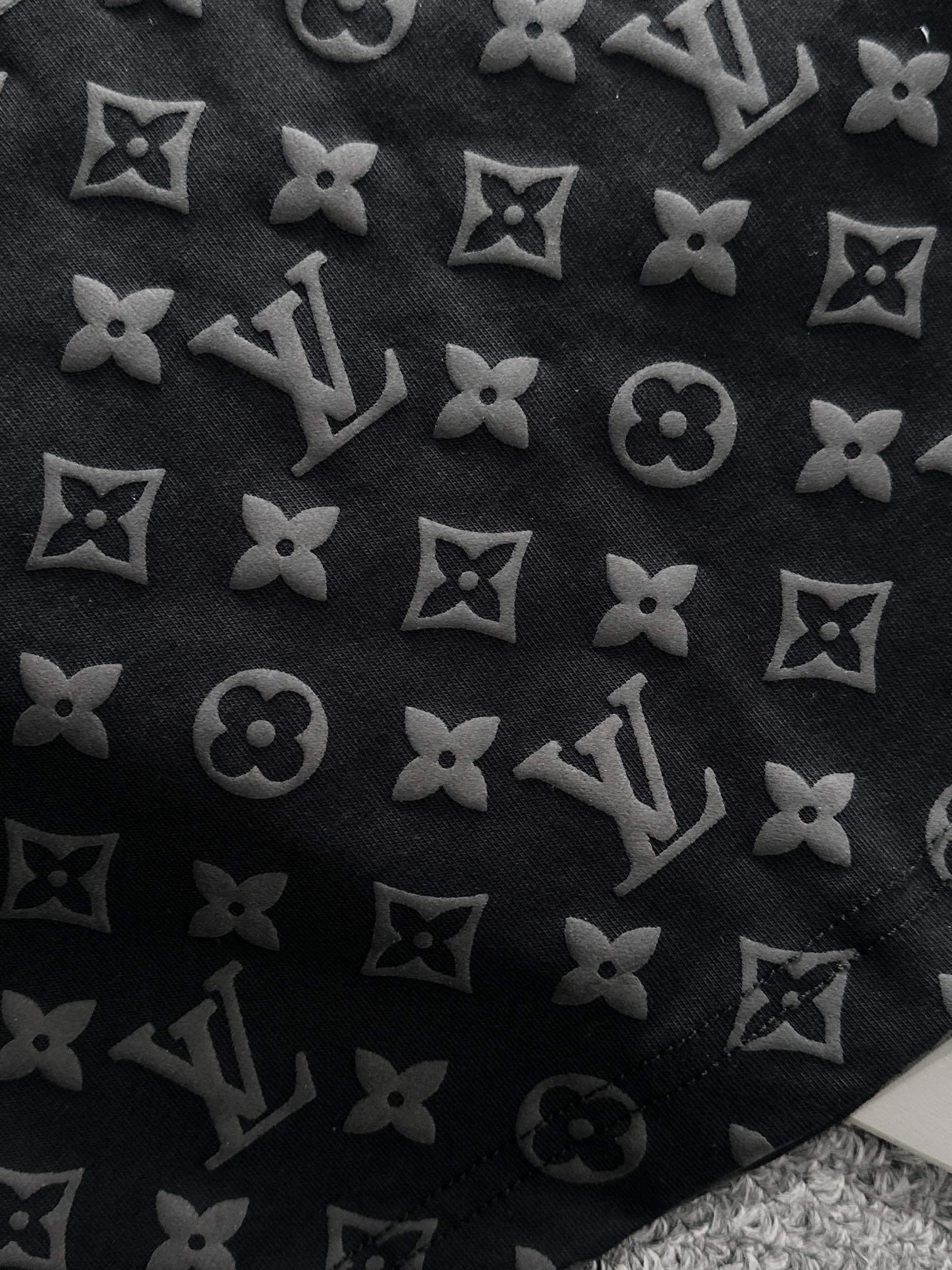 New Chest Pocket T Shirt