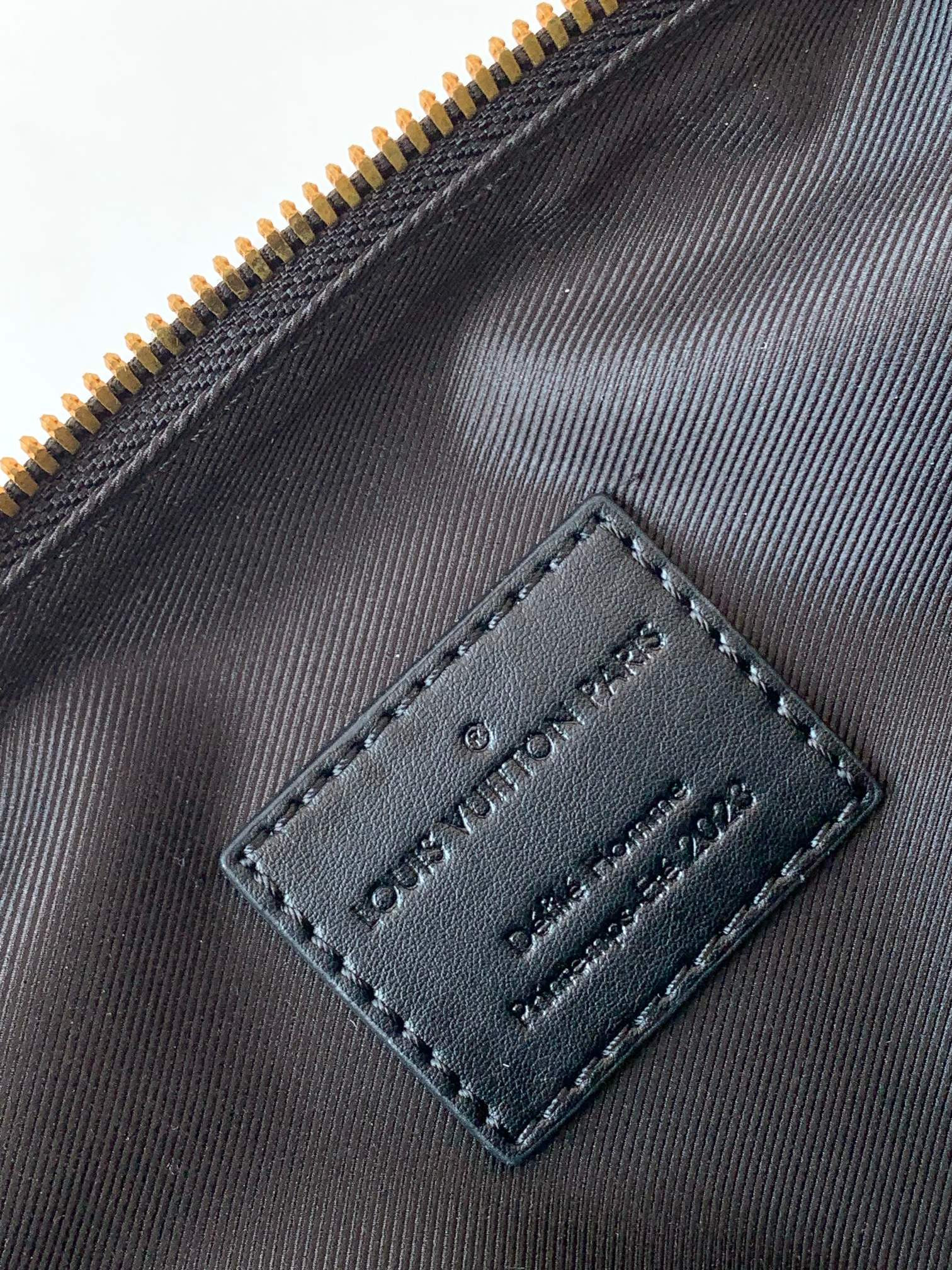 Lv Soft Trunk