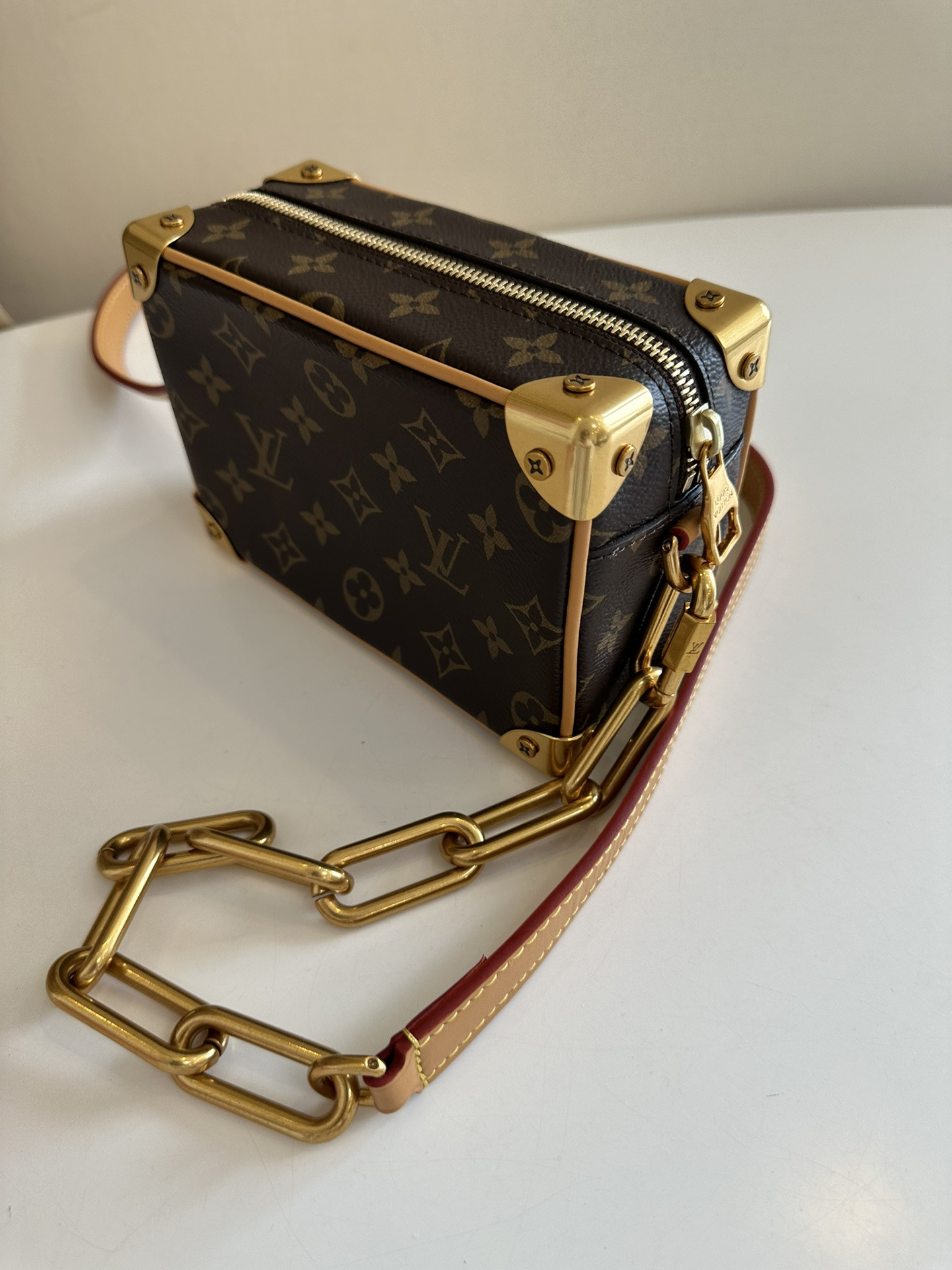 Lv Soft Trunk