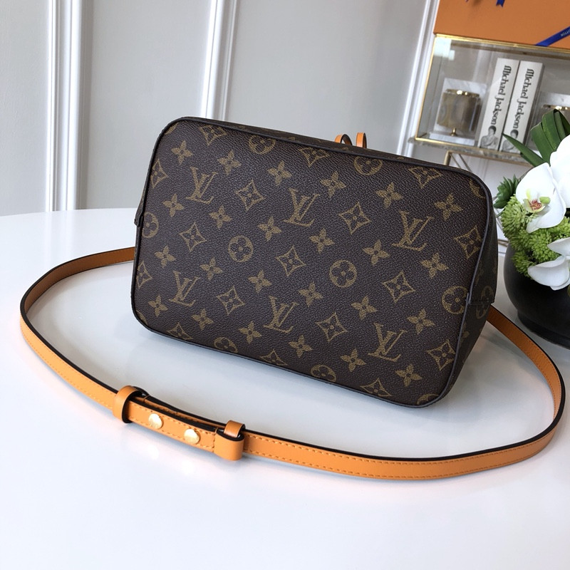 Louis Vuitton Néonoé Bag