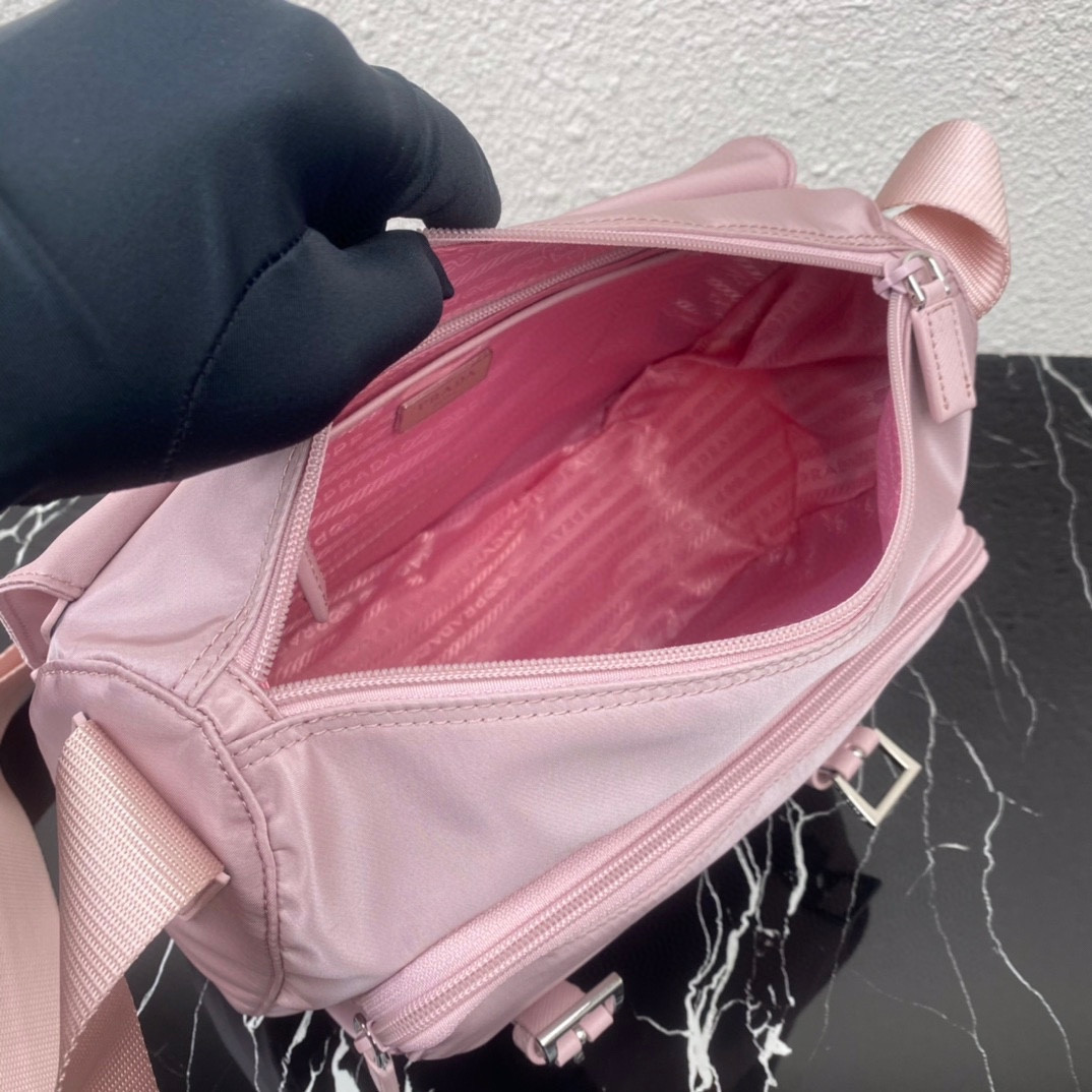 Prada Mailbag