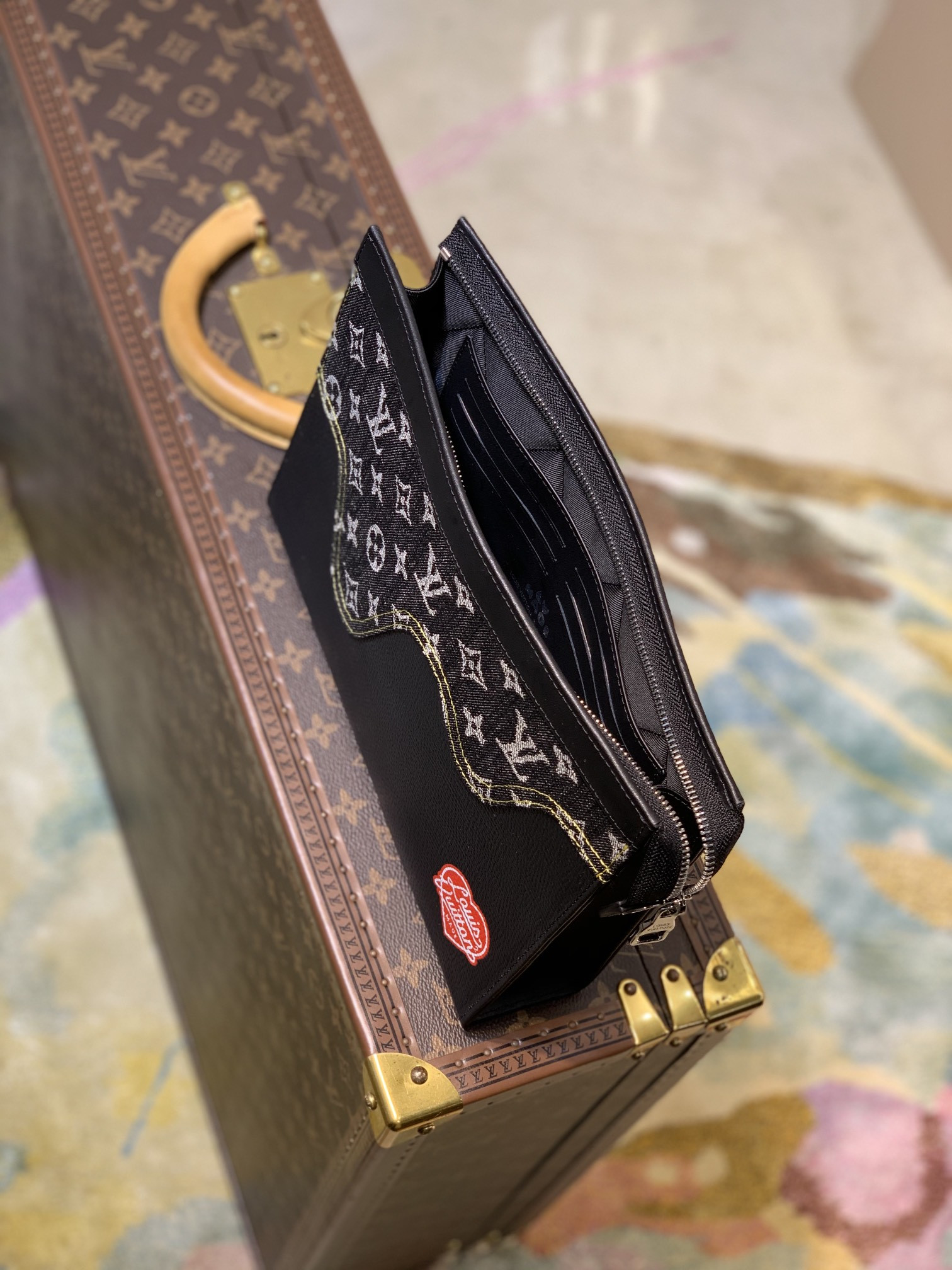 Louis Vuitton Pochette Voyage Bag