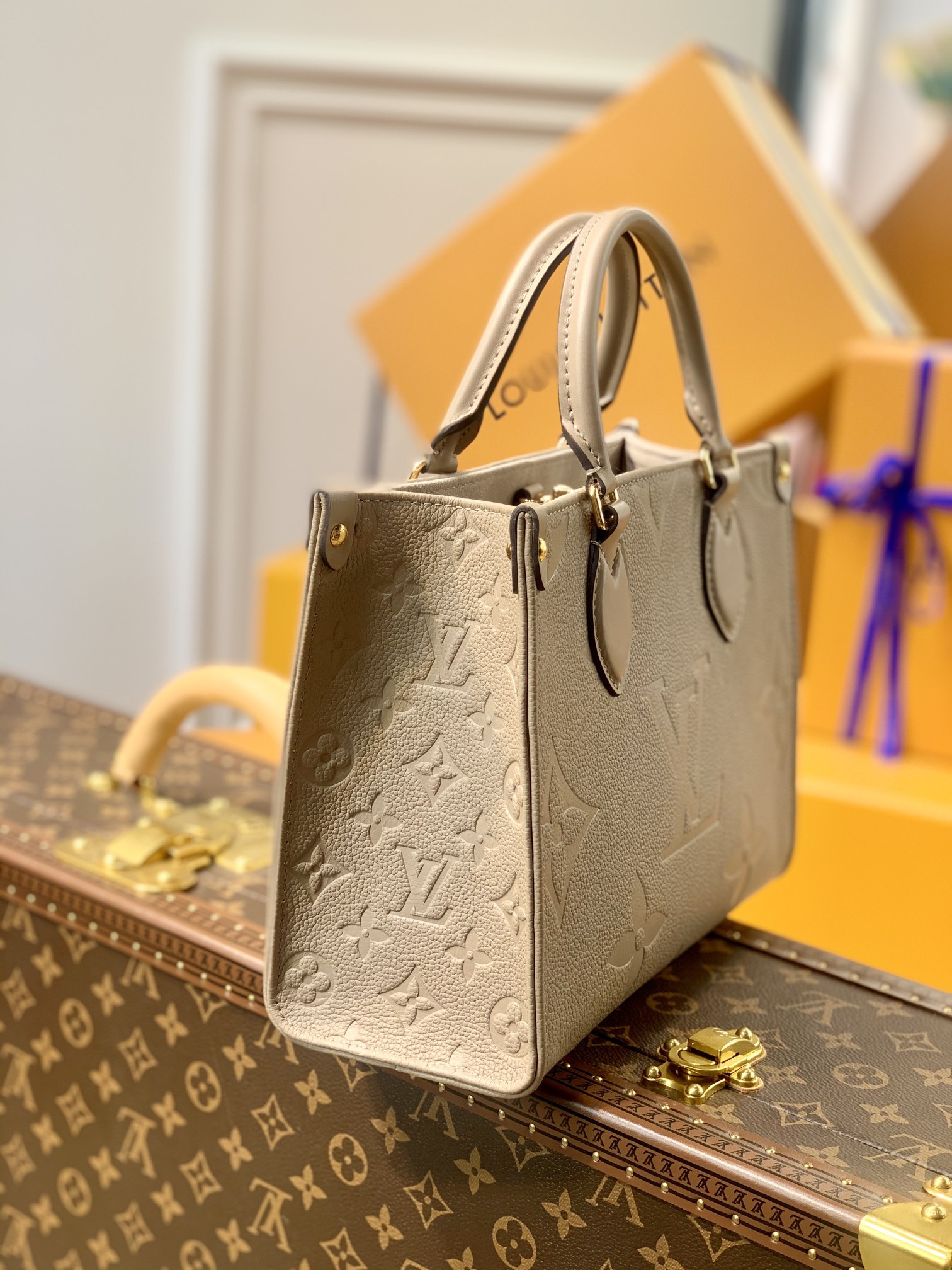 Louis Vuitton Onthego Bag