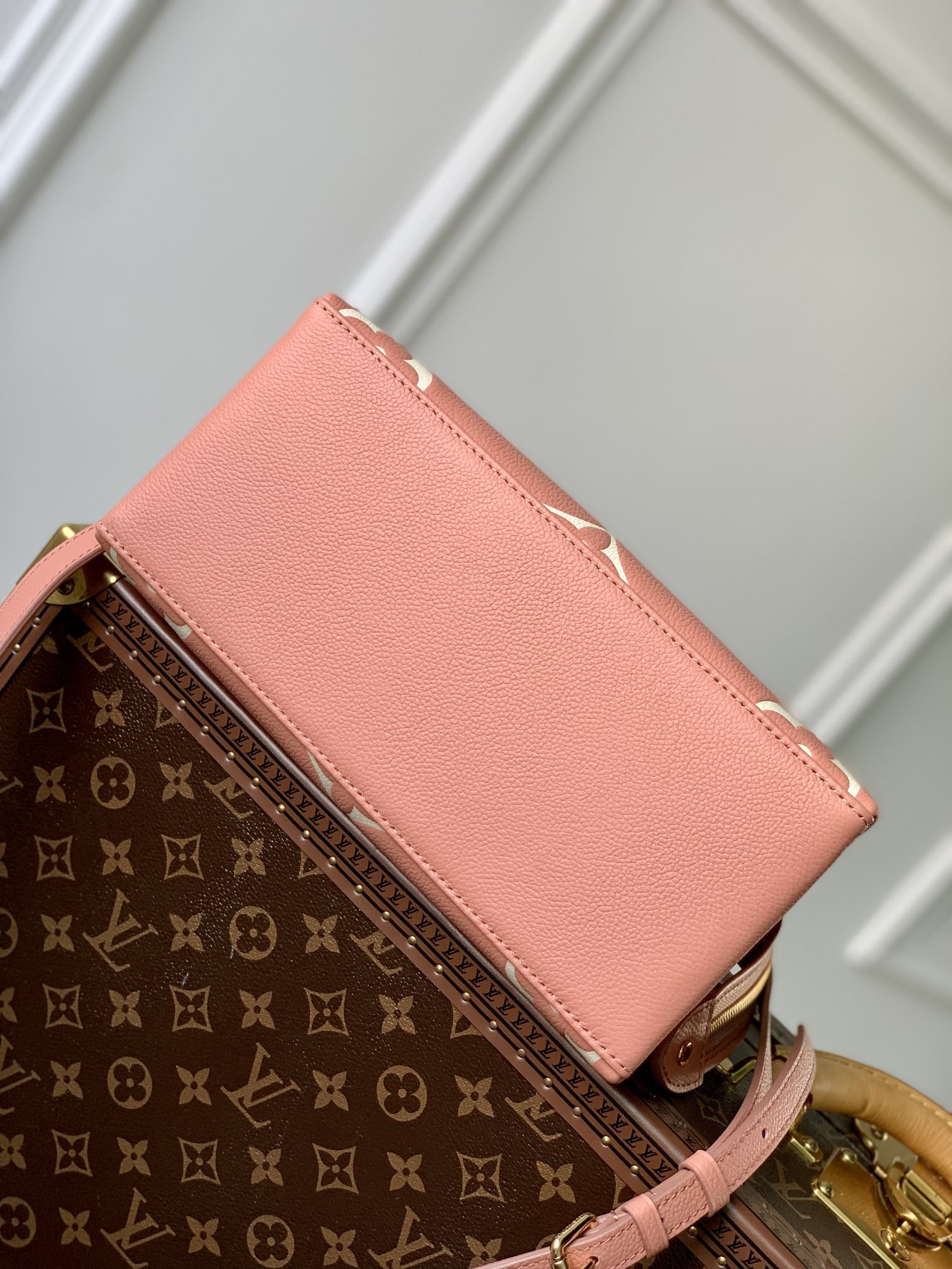 Louis Vuitton Petit Palais Bag