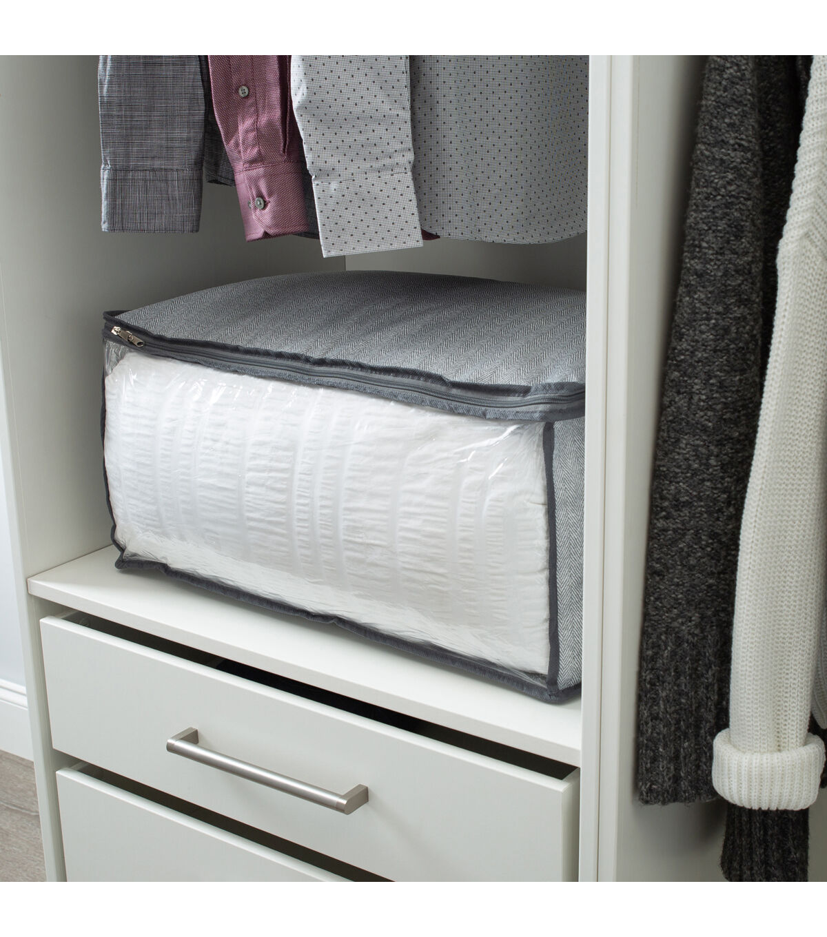 Simplify 24 x 18 Gray Blanket Bag With Handle