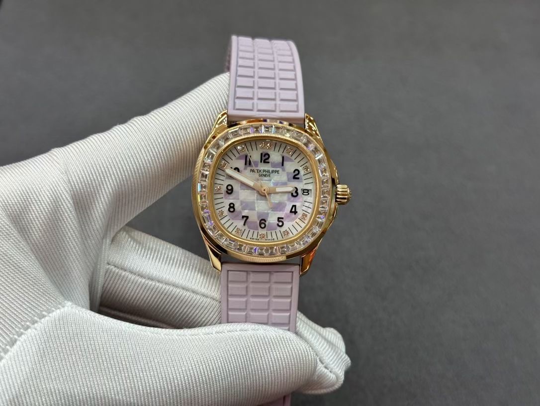 Replica Patek Philippe Aquanaut 5072R 001 Watch For Sale