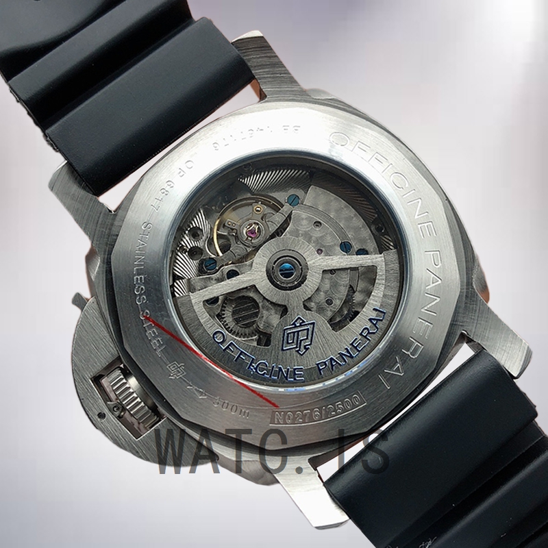 Panerai Submersible Men's 47mm PAM01039-001 Rubber Band