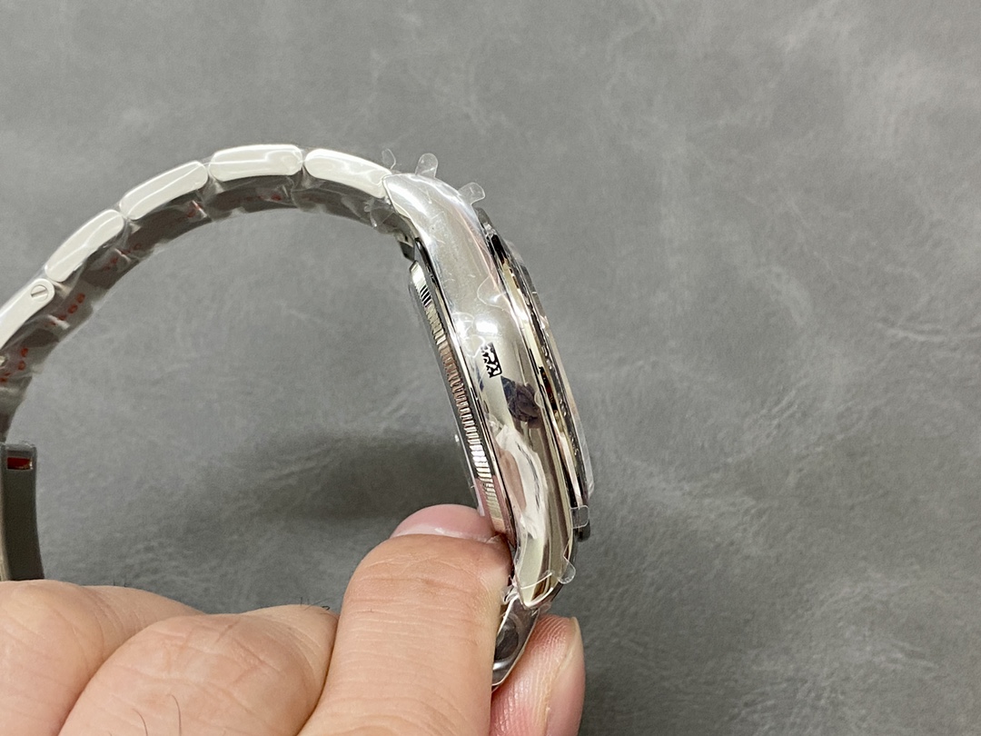 Rolex Daytona 126529LN 40MM