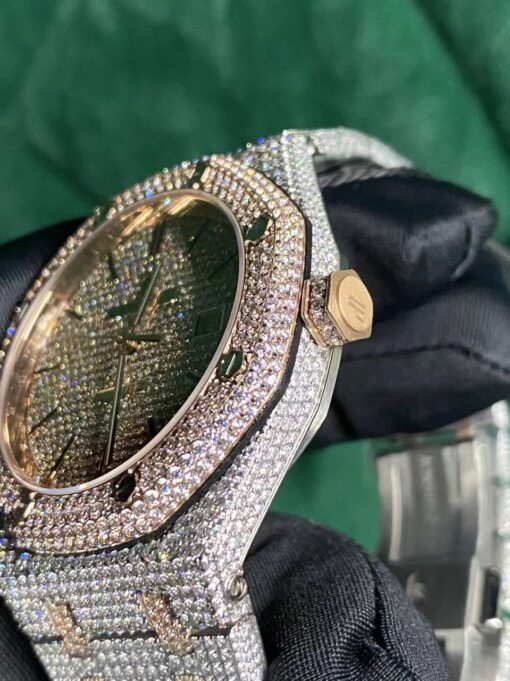 Audemars Piguet Royal Oak Selfwinding 15400SR.OO.1220SR.01 Iced Out Replica