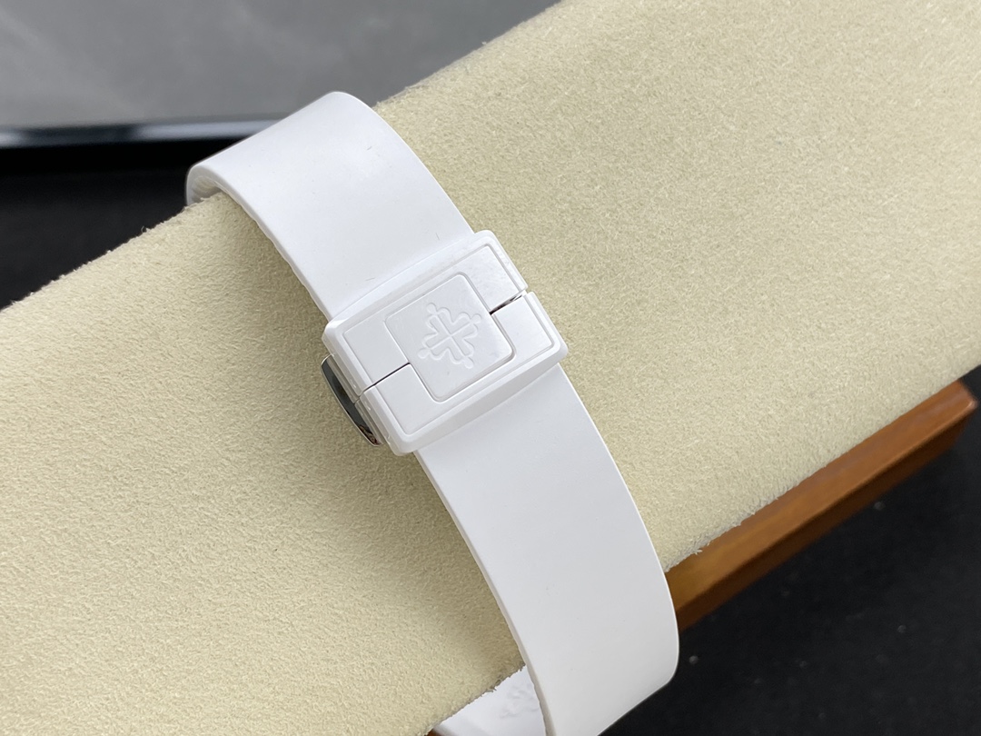 Patek Philippe Nautilus Pink & Purple 5711 40MM Watch