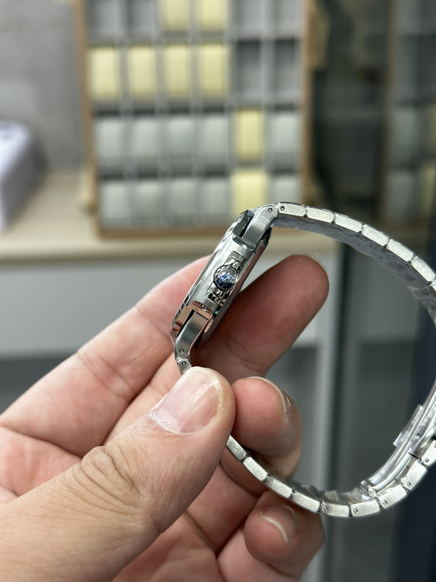 Patek Philippe Ladies Nautilus Blue Dial and Grey Dial 7118 1A 001 35.2mm