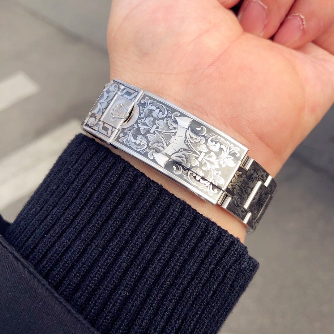 Huckleberry Custom Rolex Submariner