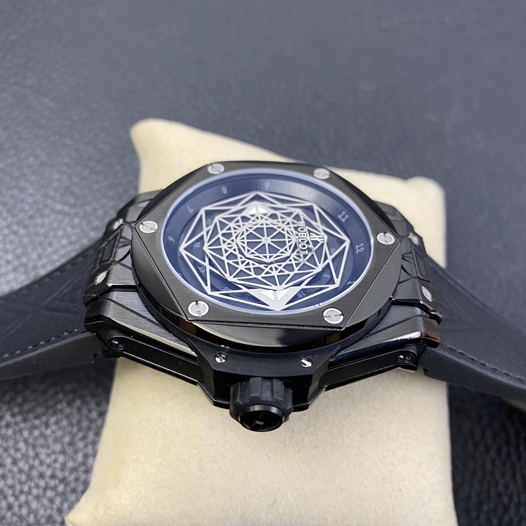 Hublot Big Bang 415.CX.1114.VR.MXM17 45mm Mens Watch