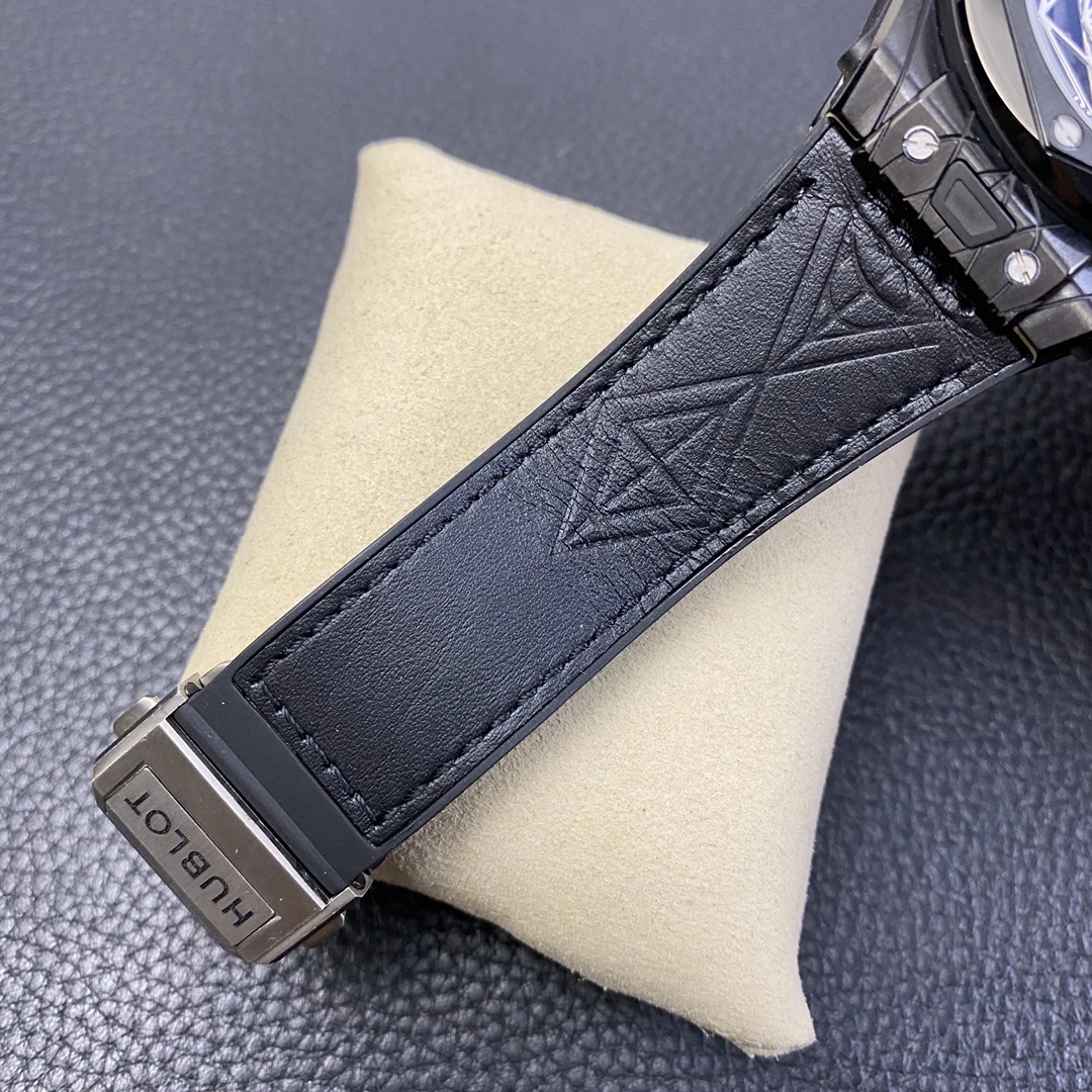 Hublot Big Bang 415.CX.1114.VR.MXM17 45mm Mens Watch