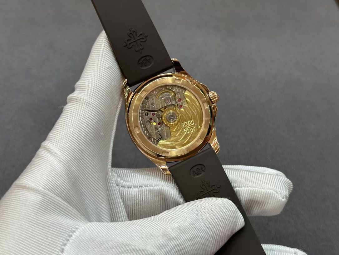 Replica Patek Philippe Aquanaut 5068R 001 Watch For Sale