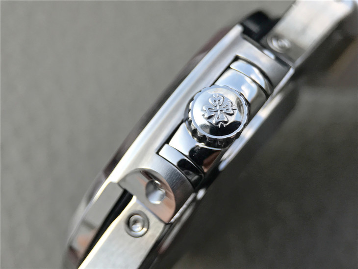 Superclone 1:1 Patek Philippe  5726 Complex function