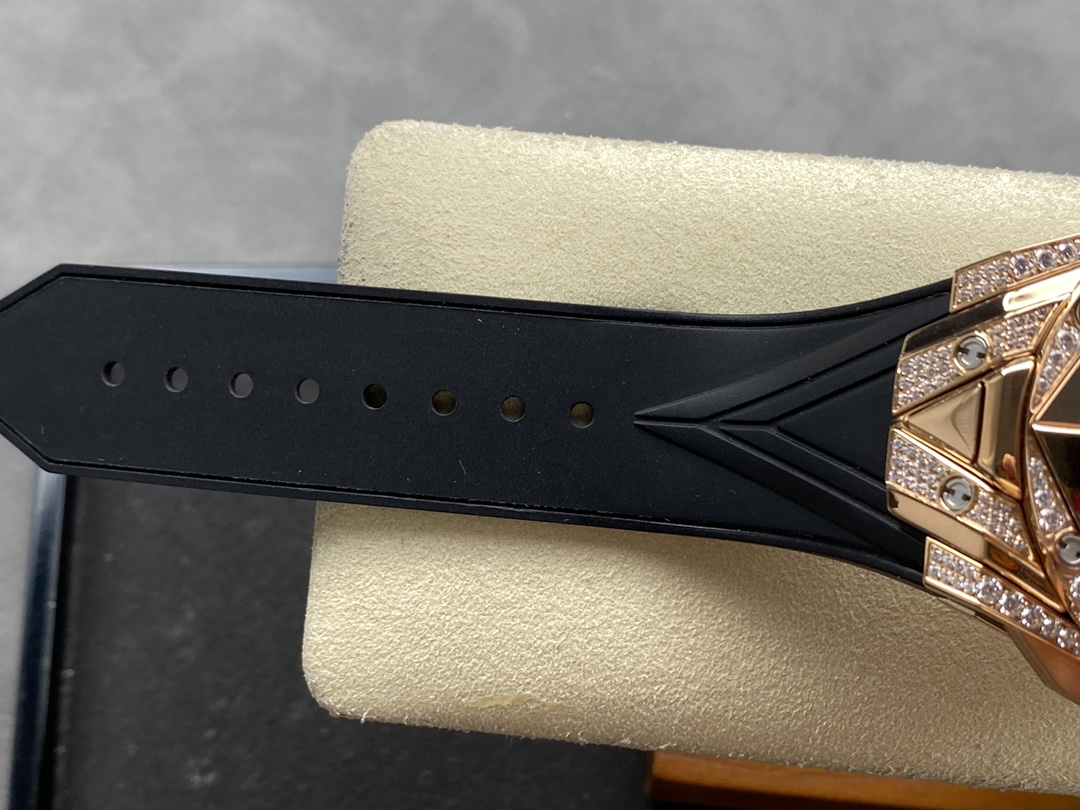 Hublot Big Bang 418.OX.1108.RX.1604.MXM20 45 mm Mens