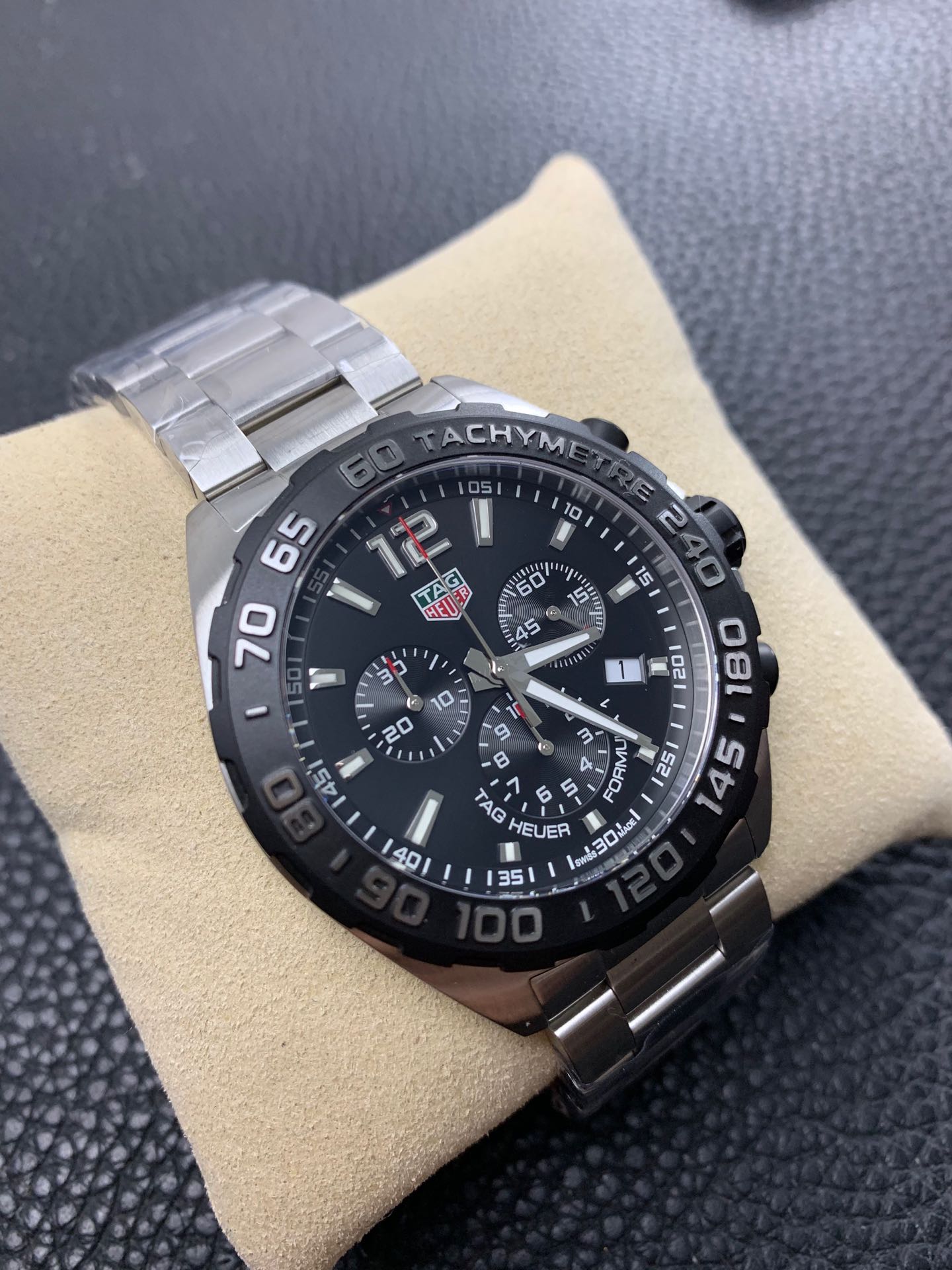 Tag Heuer Formula 1 Chronograph Black Dial CAZ1010.BA0842 Quartz 43mm