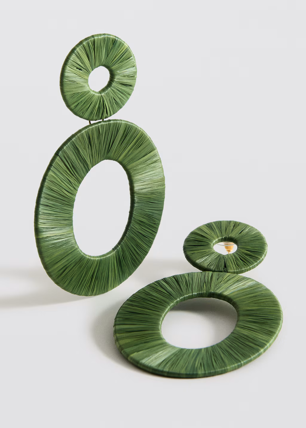 Natural fibre circular-design earrings - Red