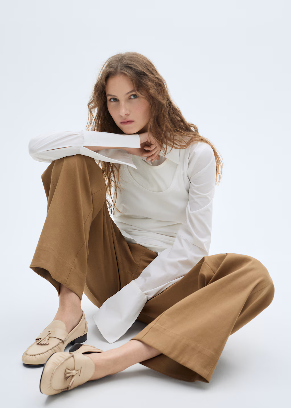 Leather moccasins with tassels - Beige