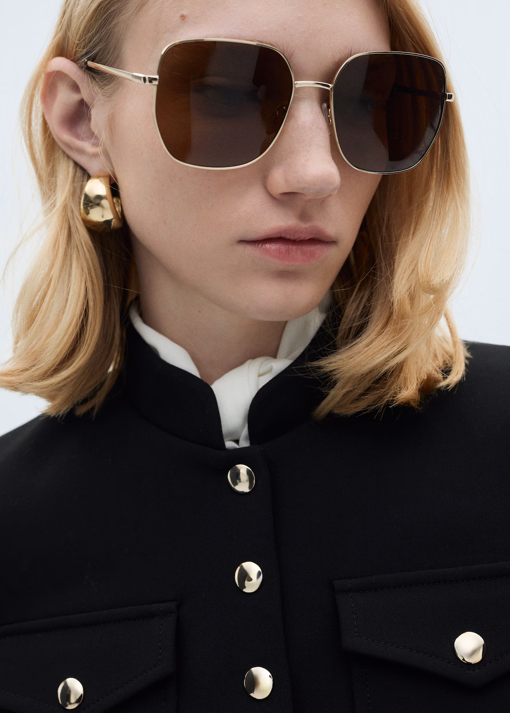 Jacket pockets with button detail - Black