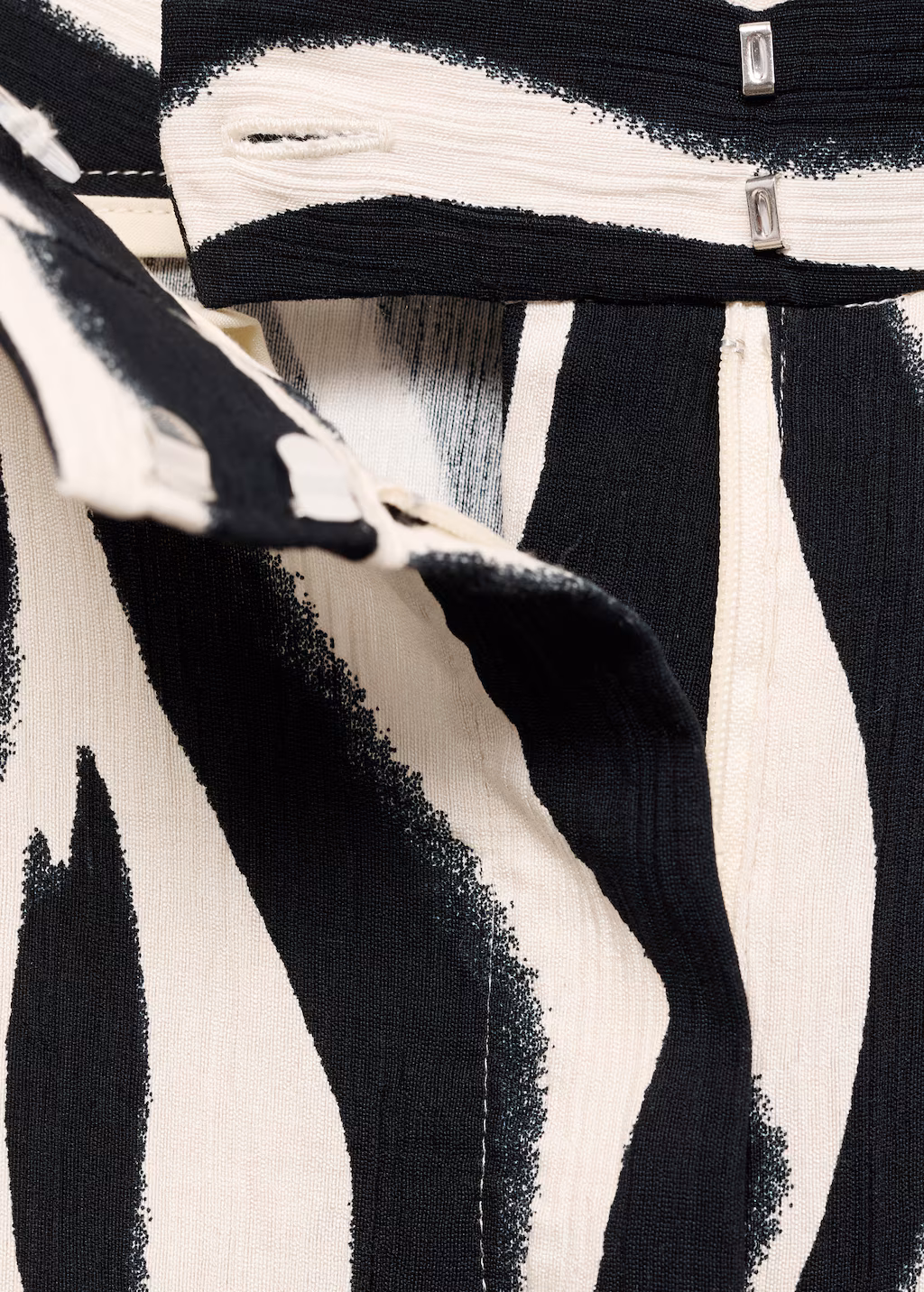 Zebra-print straight-fit trousers - Black